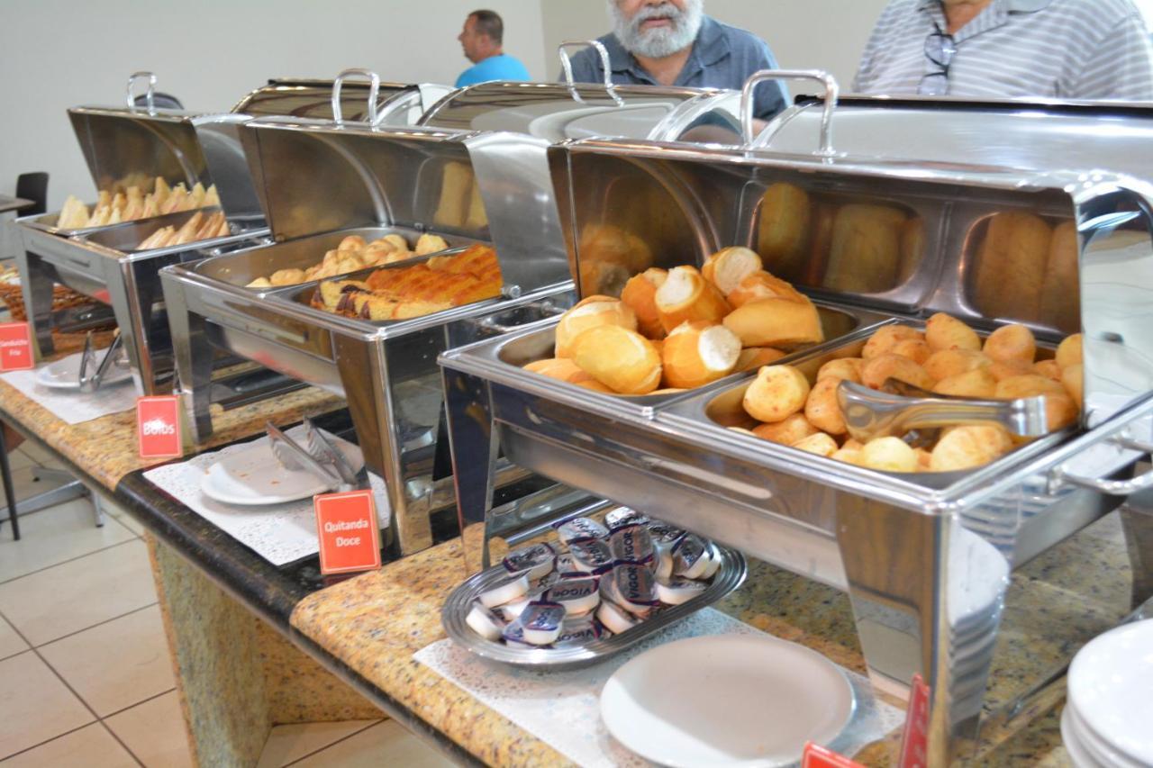 Sara Palace Hotel Uberlândia Esterno foto
